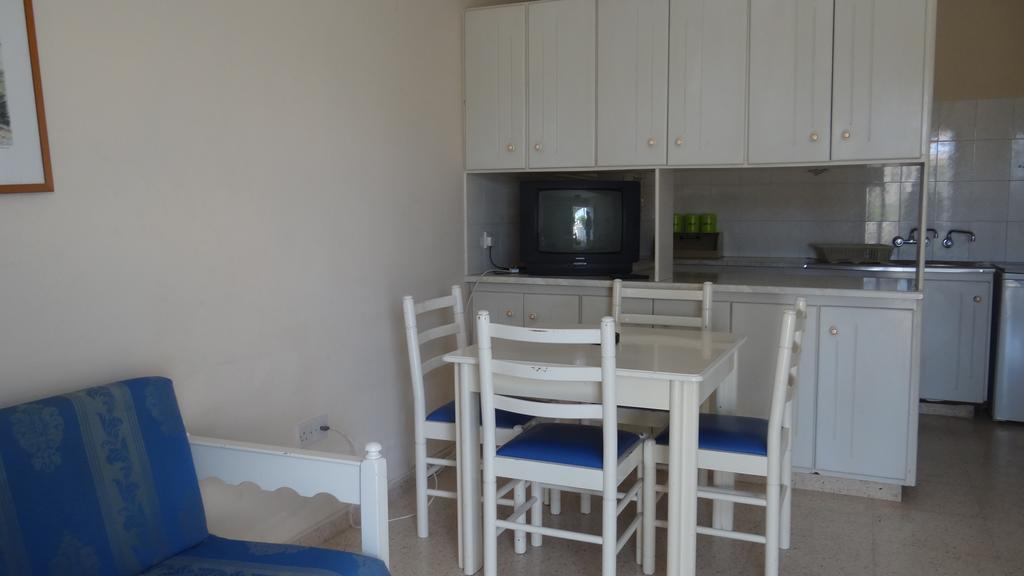 فوروكليني Klashiana Hotel Apartments المظهر الخارجي الصورة