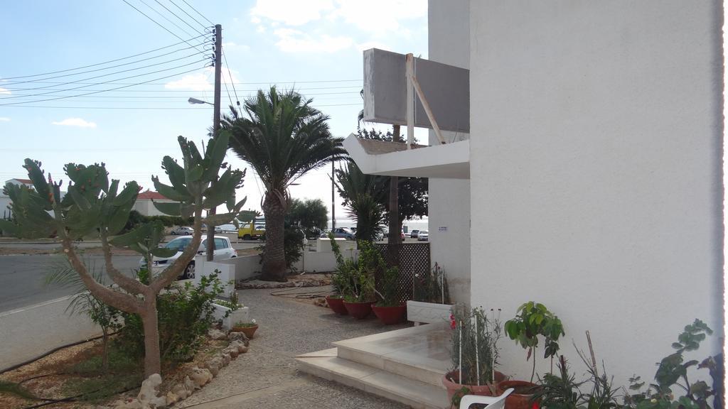 فوروكليني Klashiana Hotel Apartments المظهر الخارجي الصورة